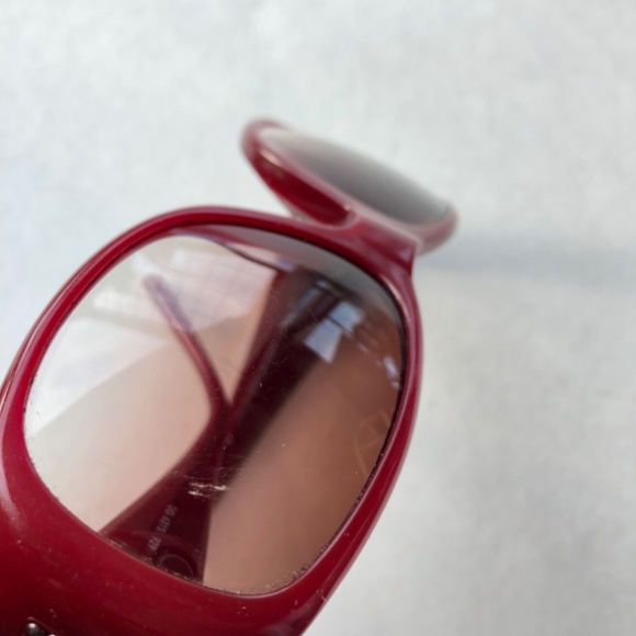 Vintage Dolce & Gabbana Y2K sunglasses - Picture 11 of 16